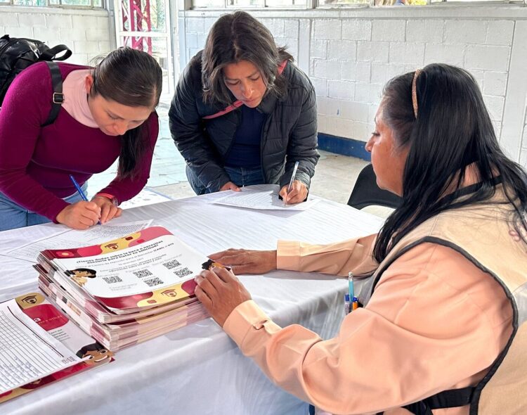 Beca Rita Cetina abre 2 mil módulos para registros de estudiantes de primaria