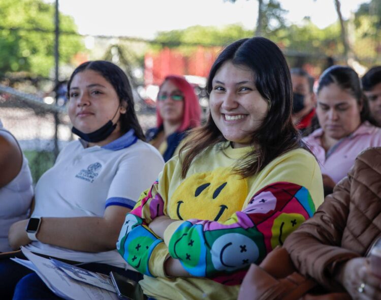 Bienestar y Unicef firman acuerdo a favor de niñas, niños y adolescentes