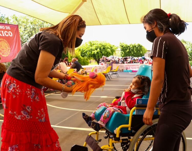 Con los Programas para el Bienestar se brinda atención a niños y niñas