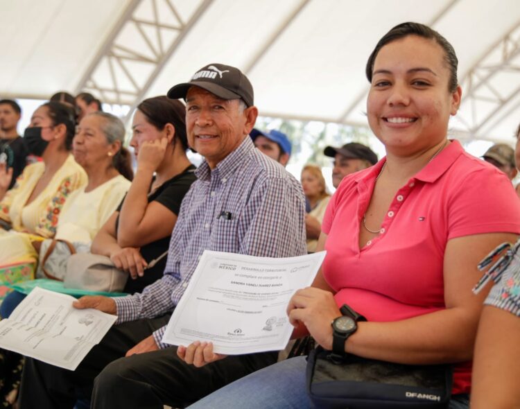 Comienza dispersión de apoyos a beneficiarios de programas de vivienda y de La Escuela es Nuestra