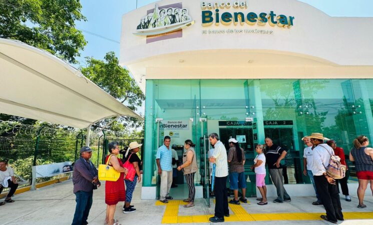 Continúa pago de Pensiones para el Bienestar; lunes 17 no habrá depósitos por día de asueto