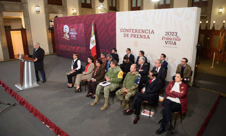 Plan de apoyo a Acapulco y Coyuca de Benítez contempla a jóvenes y estudiantes