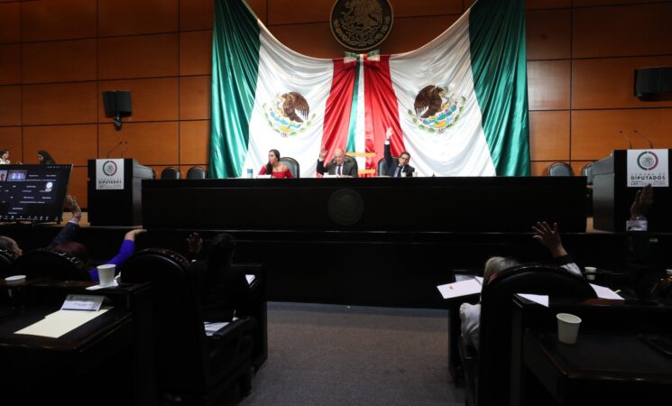 Jóvenes Construyendo el Futuro avanza en el Congreso para ser plasmado en la Constitución