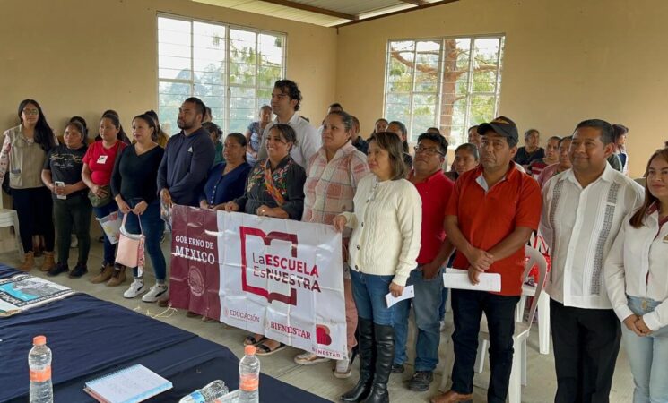 La Escuela es Nuestra avanza este año en 70 mil escuelas del país
