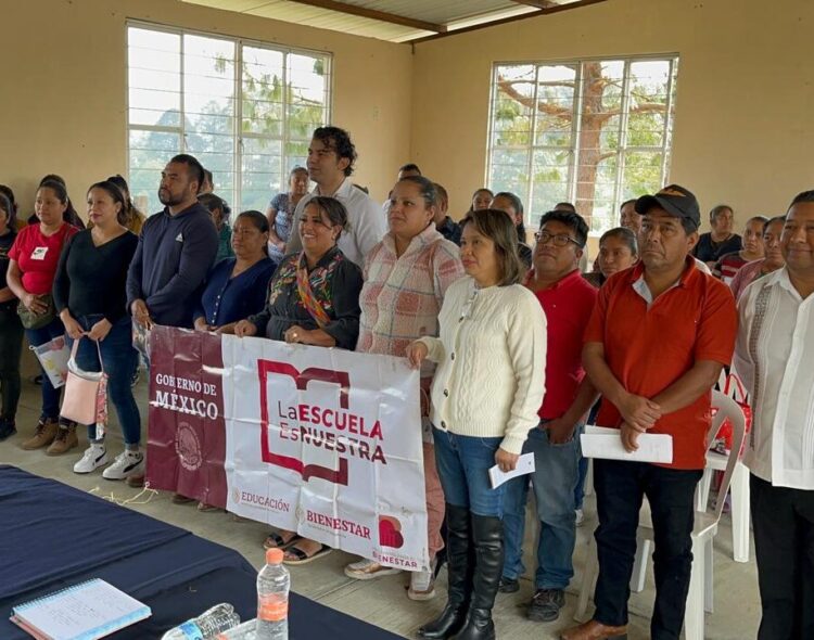 La Escuela es Nuestra avanza este año en 70 mil escuelas del país