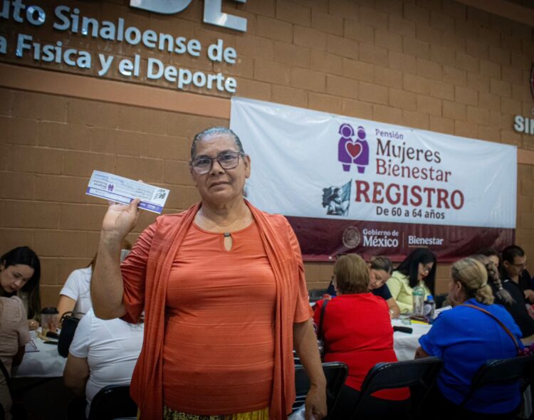 Pensión Mujeres Bienestar: Más de 1.9 millones se registraron en agosto; tarjetas se entregarán en octubre