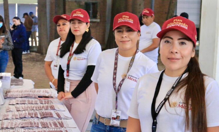 Con 1.4 millones de derechohabientes de los Programas para el Bienestar, construimos paz en Michoacán