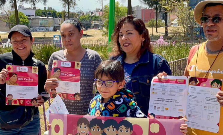 Arranca entrega de tarjetas para la Beca Rita Cetina de primaria