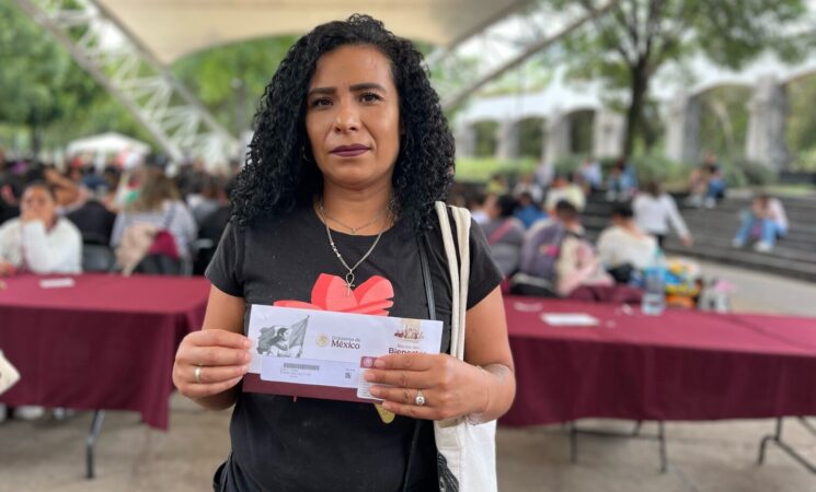 Beca Rita Cetina: lo que debes verificar al recibir tu tarjeta del Banco del Bienestar