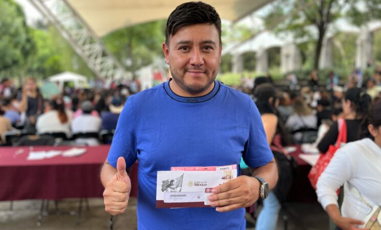 Arranca el pago de 2 mil 500 pesos de la Beca Rita Cetina para primaria